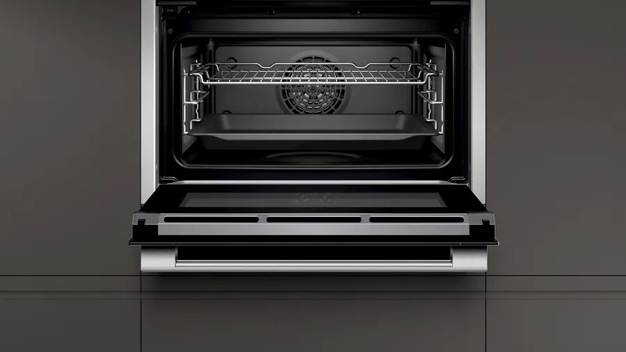 NEFF Built-in compact oven with steam function