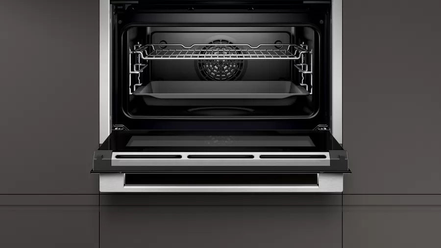 NEFF Built-in compact oven with steam function